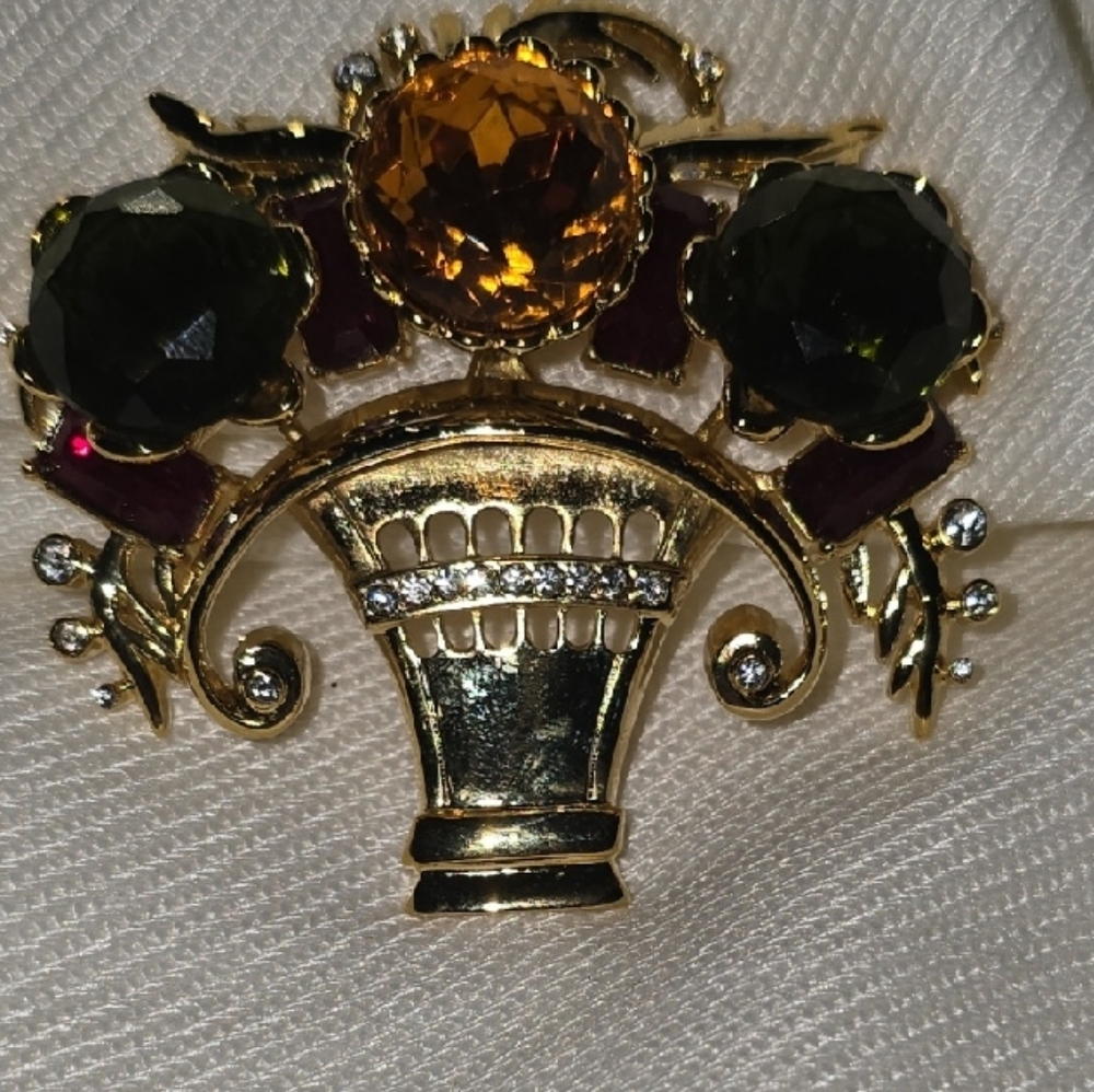 Vintage All My Baskets Elegant Gold Basket Brooch with Gem Accents